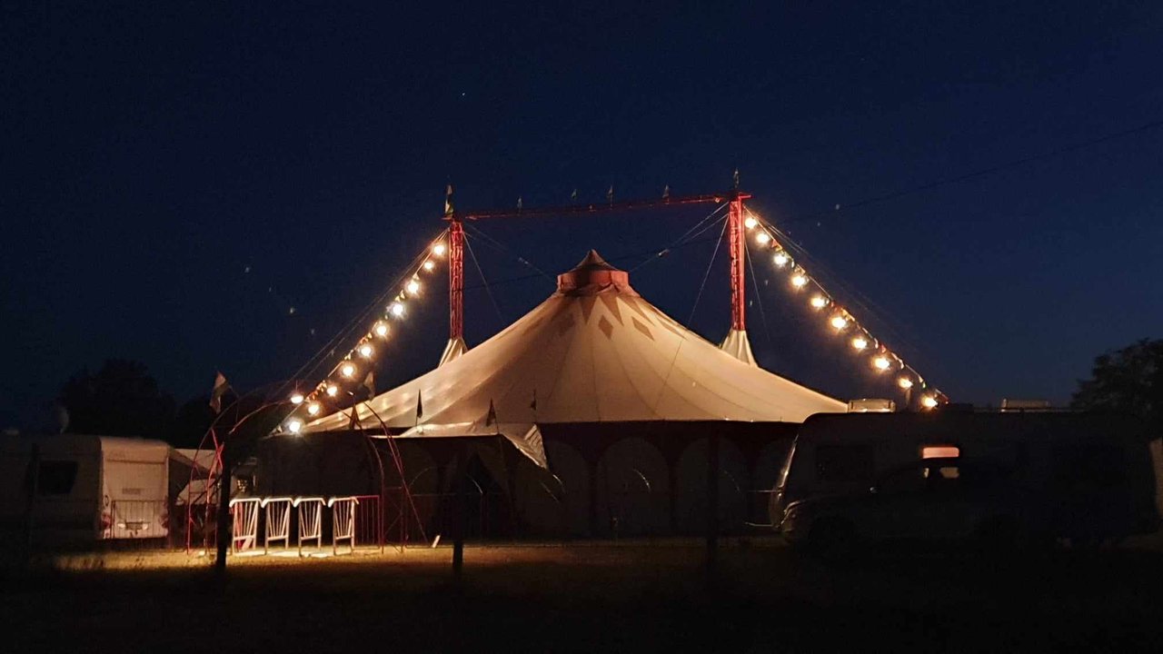 458181275_2375977476102904_4738538551662442077_n