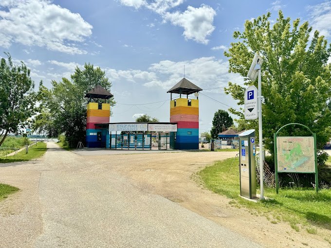 Északi Strand főbejárat