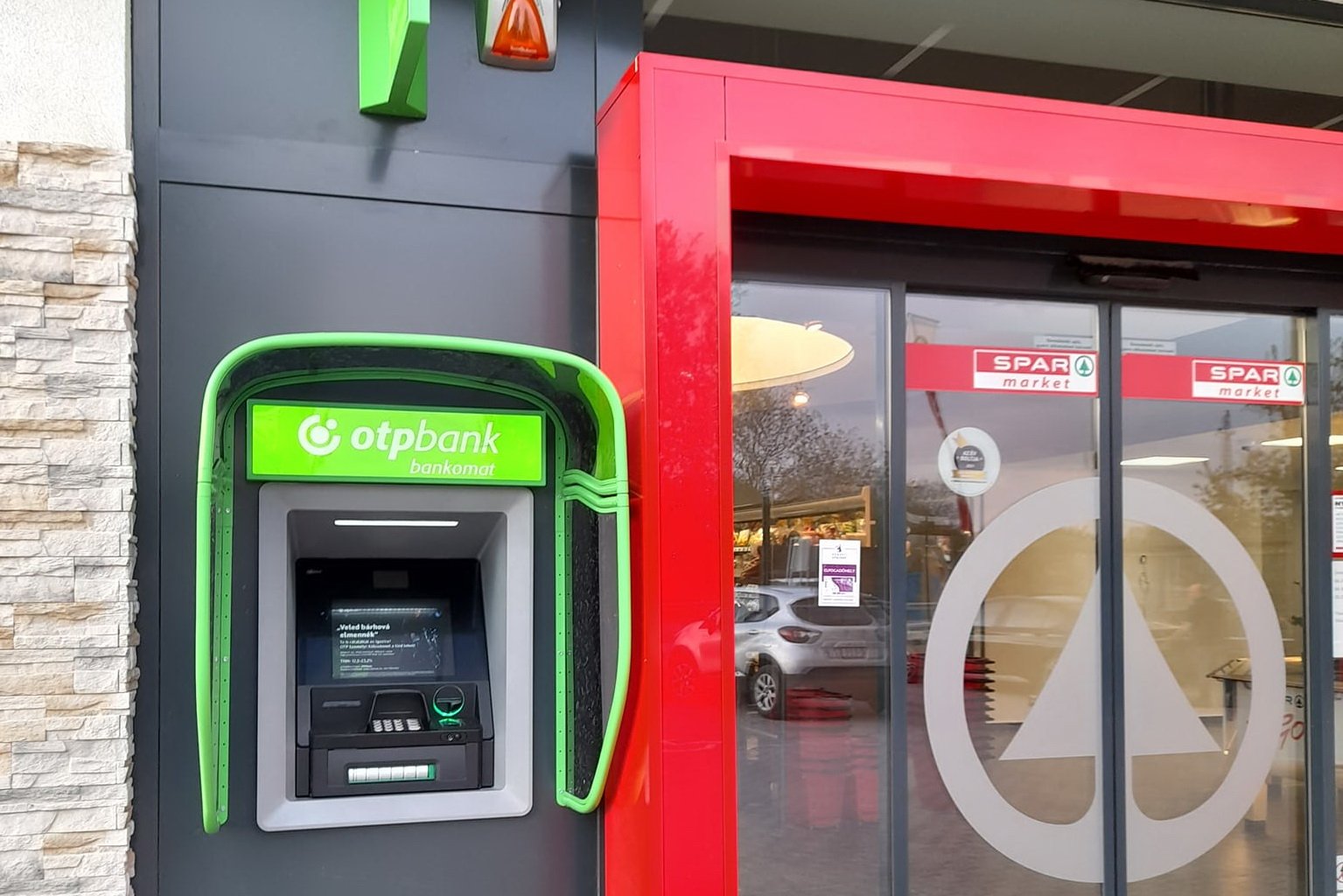 Tatzalom borítóképe